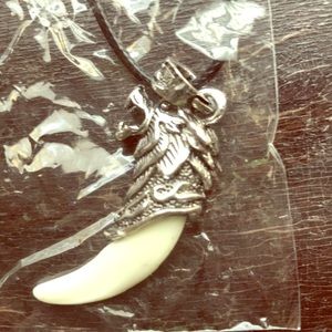 A toothed necklace from Fashion Jewelry